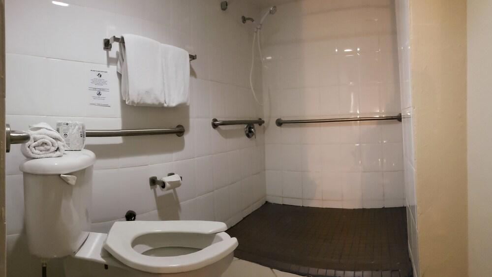 Quality Inn El Tuque Ponce Kültér fotó